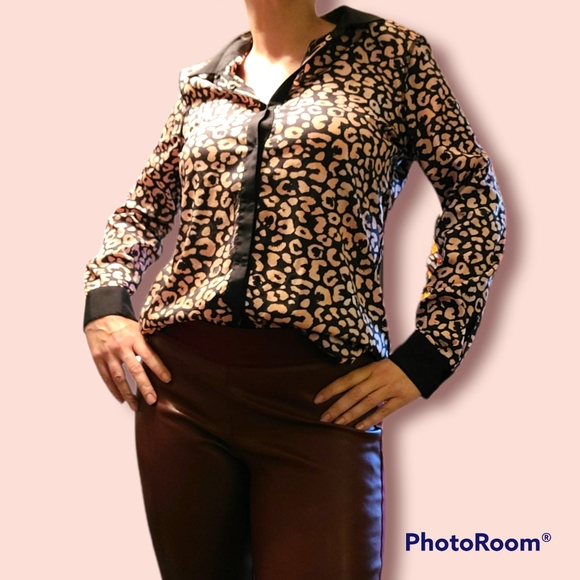 Karl Lagerfeld Blouse - Picture 3 of 15